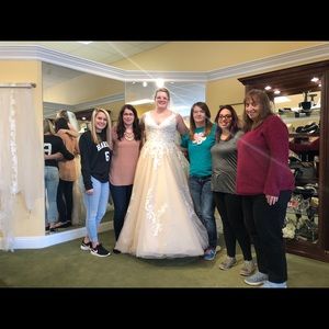 Ivey white wedding dress